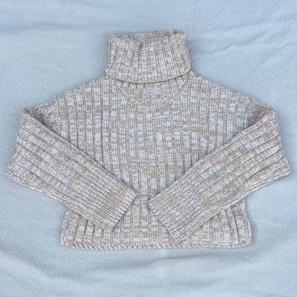 UO Cream Turtleneck Sweater